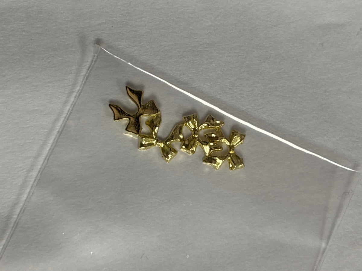 Metal Charms Gold Bows 5mm 4pc