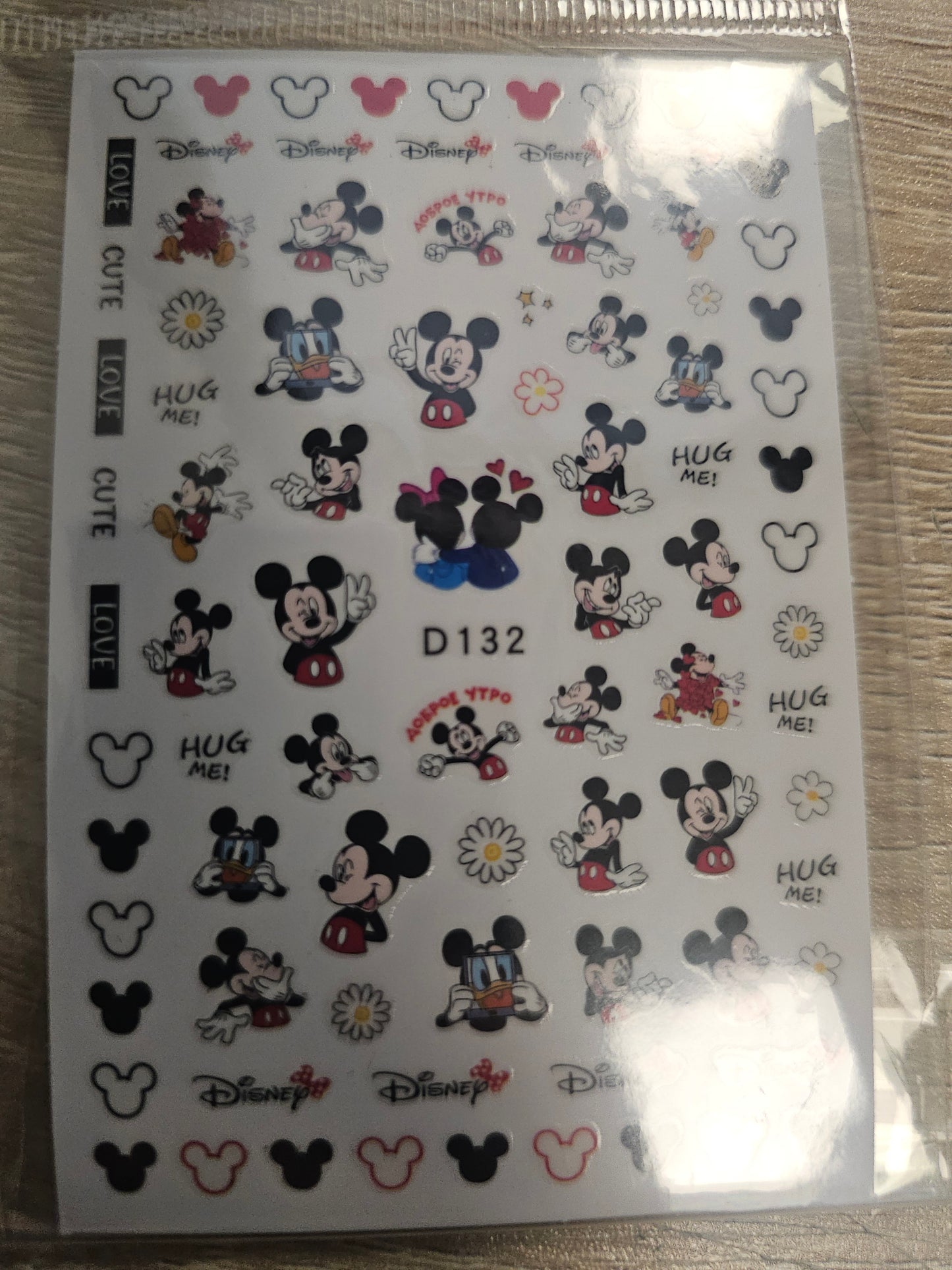 Disney Mickey D132