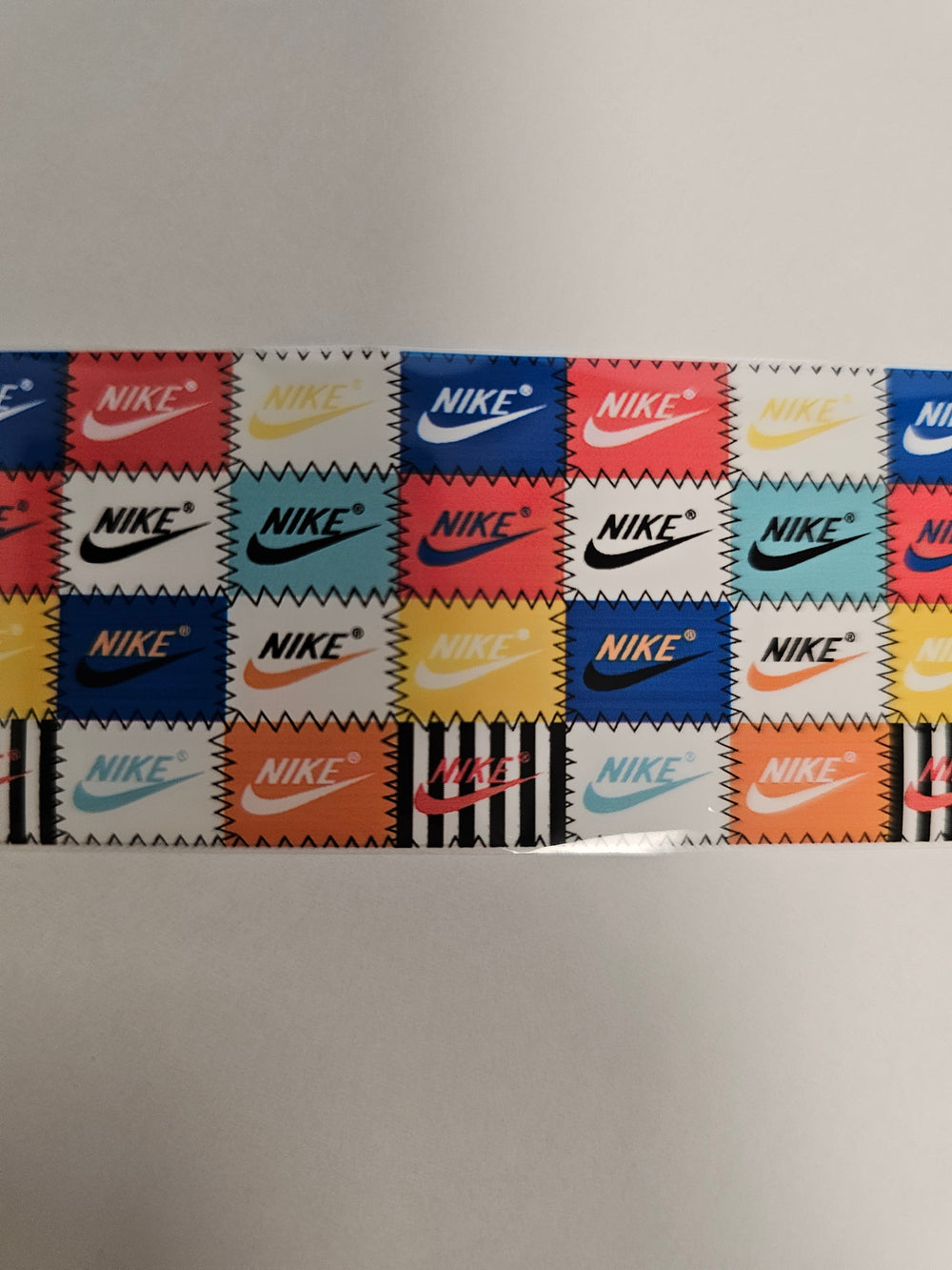 Nike Foil 001