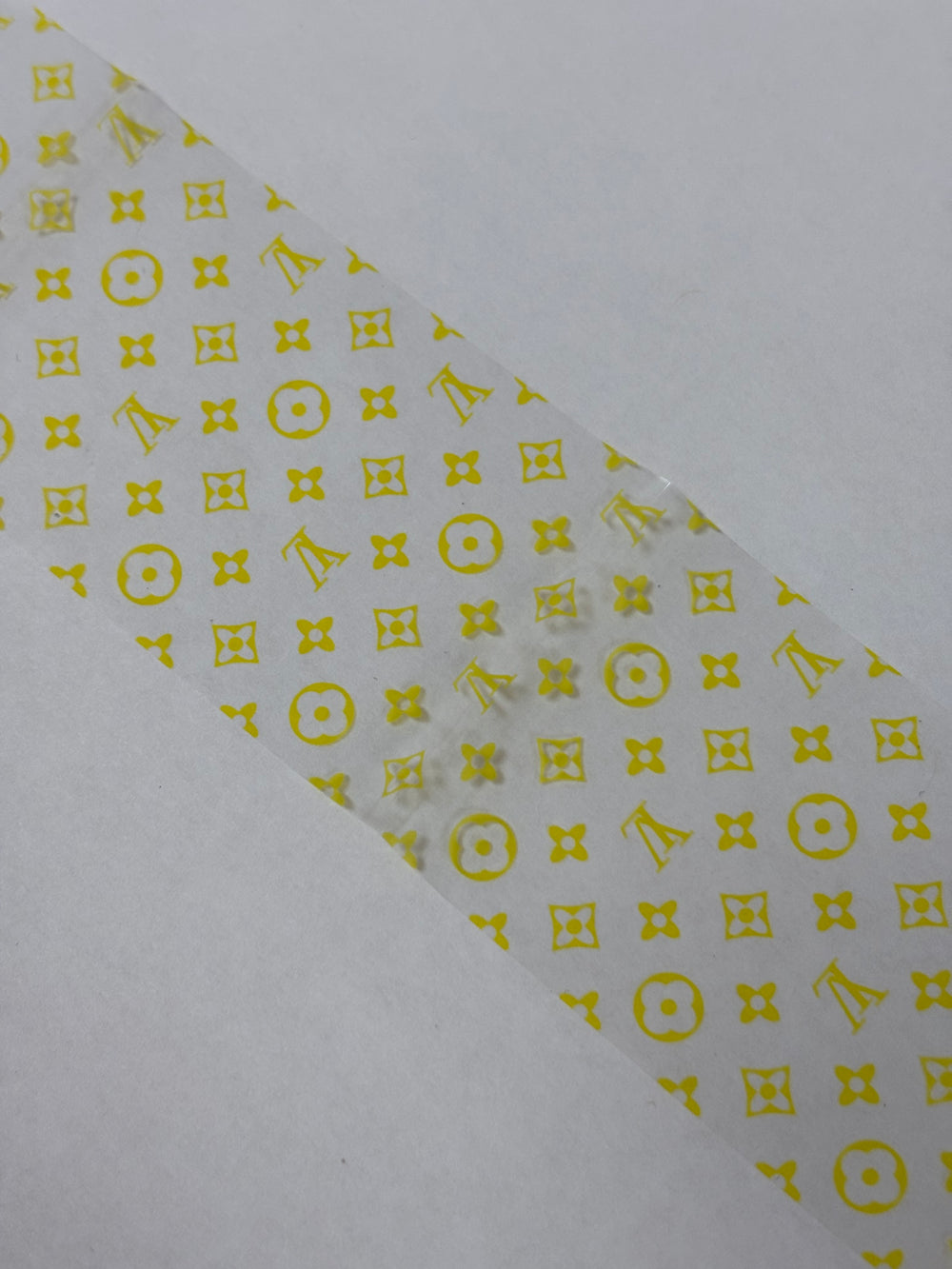 Louis Vuitton Foil Clear/ Yellow