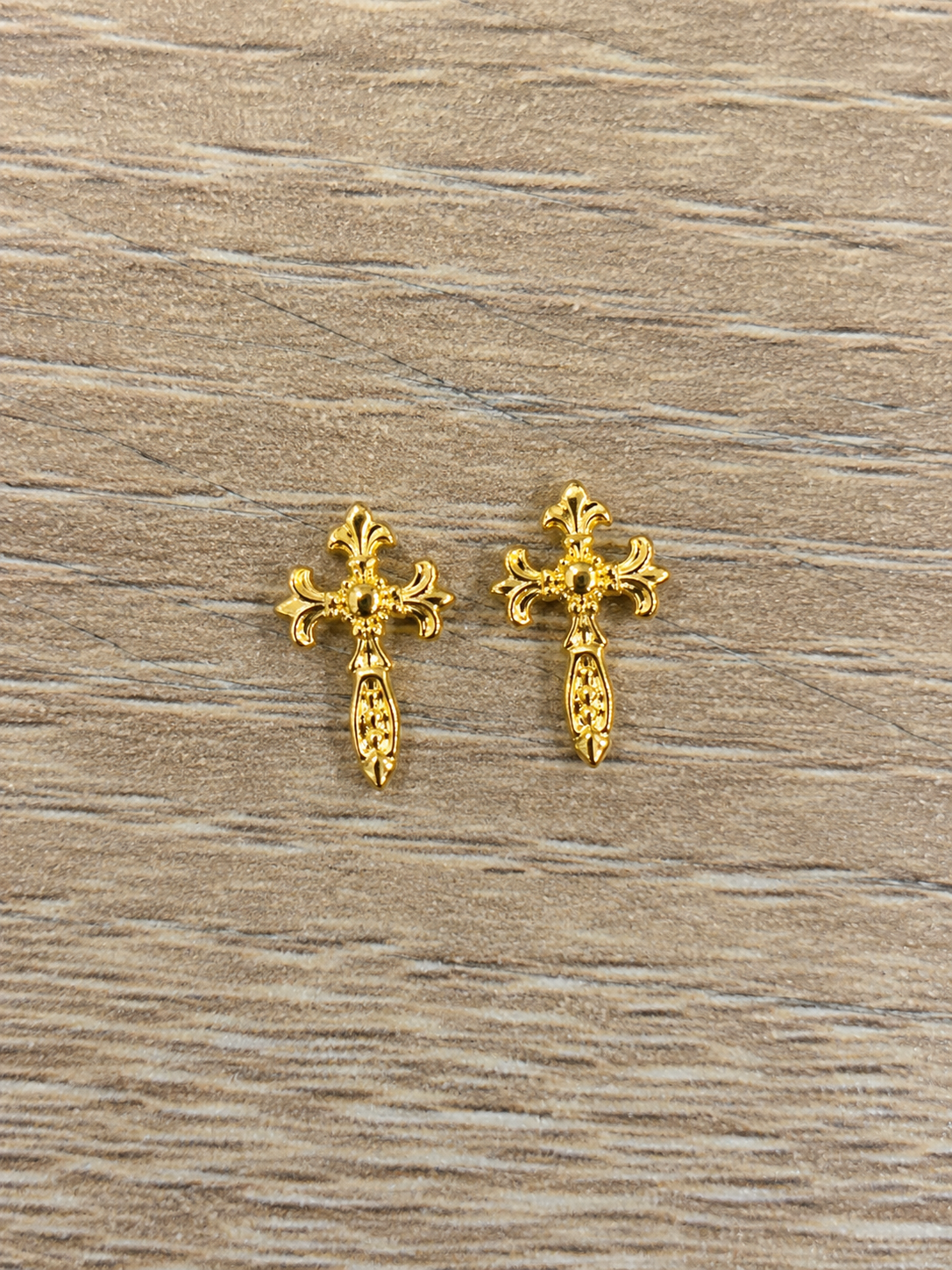 Cross Nail Gems #4 gold 2PCS
