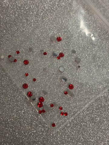 40pc Red Nail crystals 1mm & 4mm