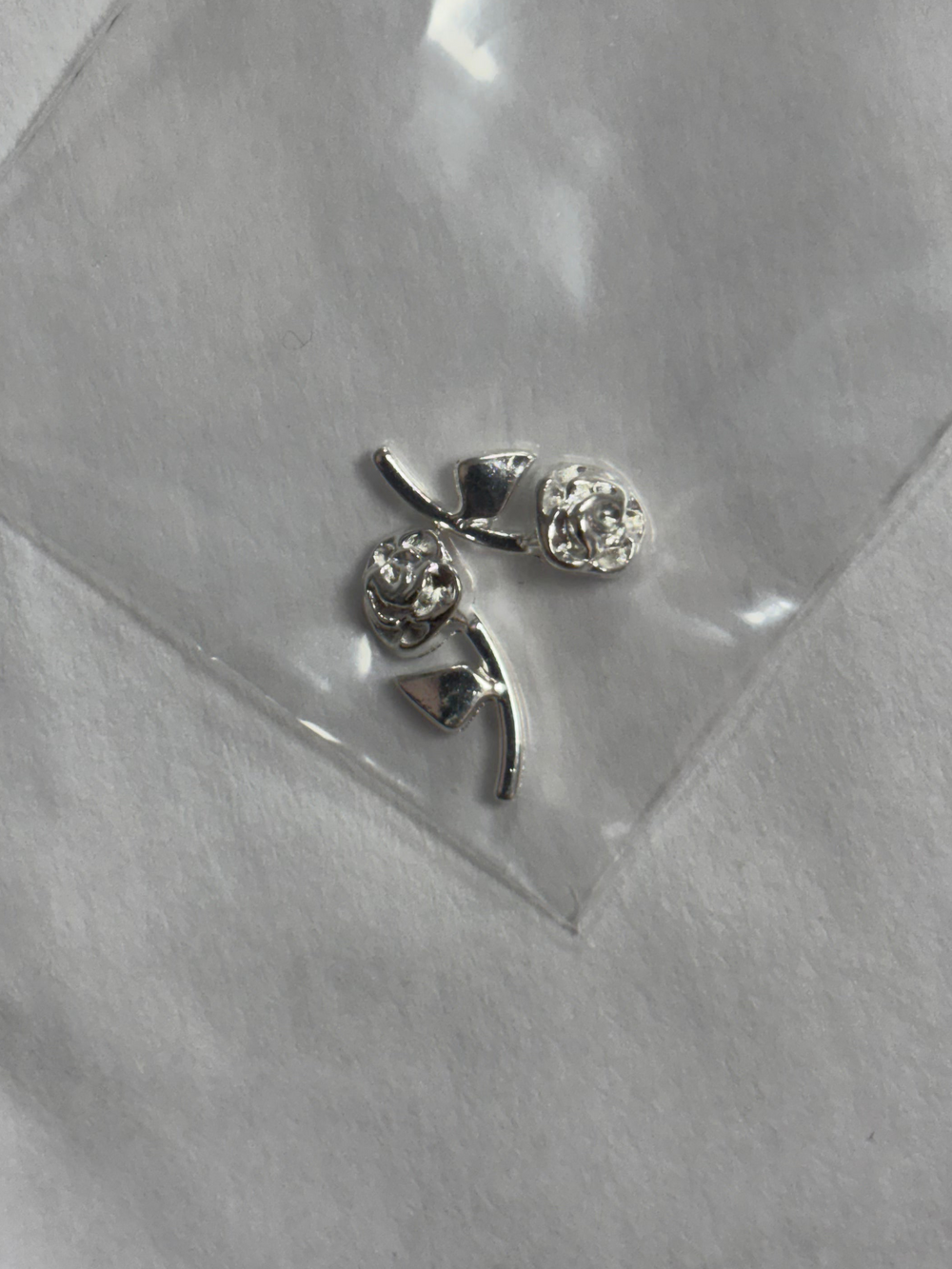 Metal Rose #2 Charms Silver 2pc