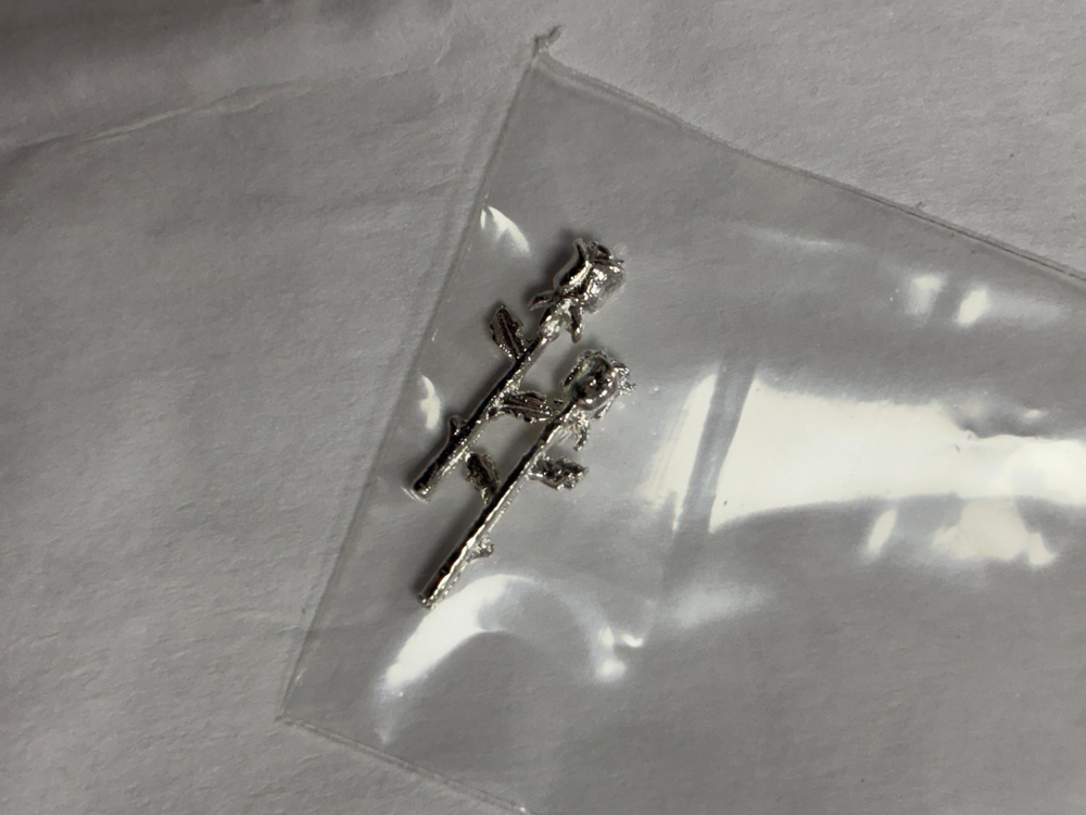 Metal Rose #1 Charms Silver 2pc
