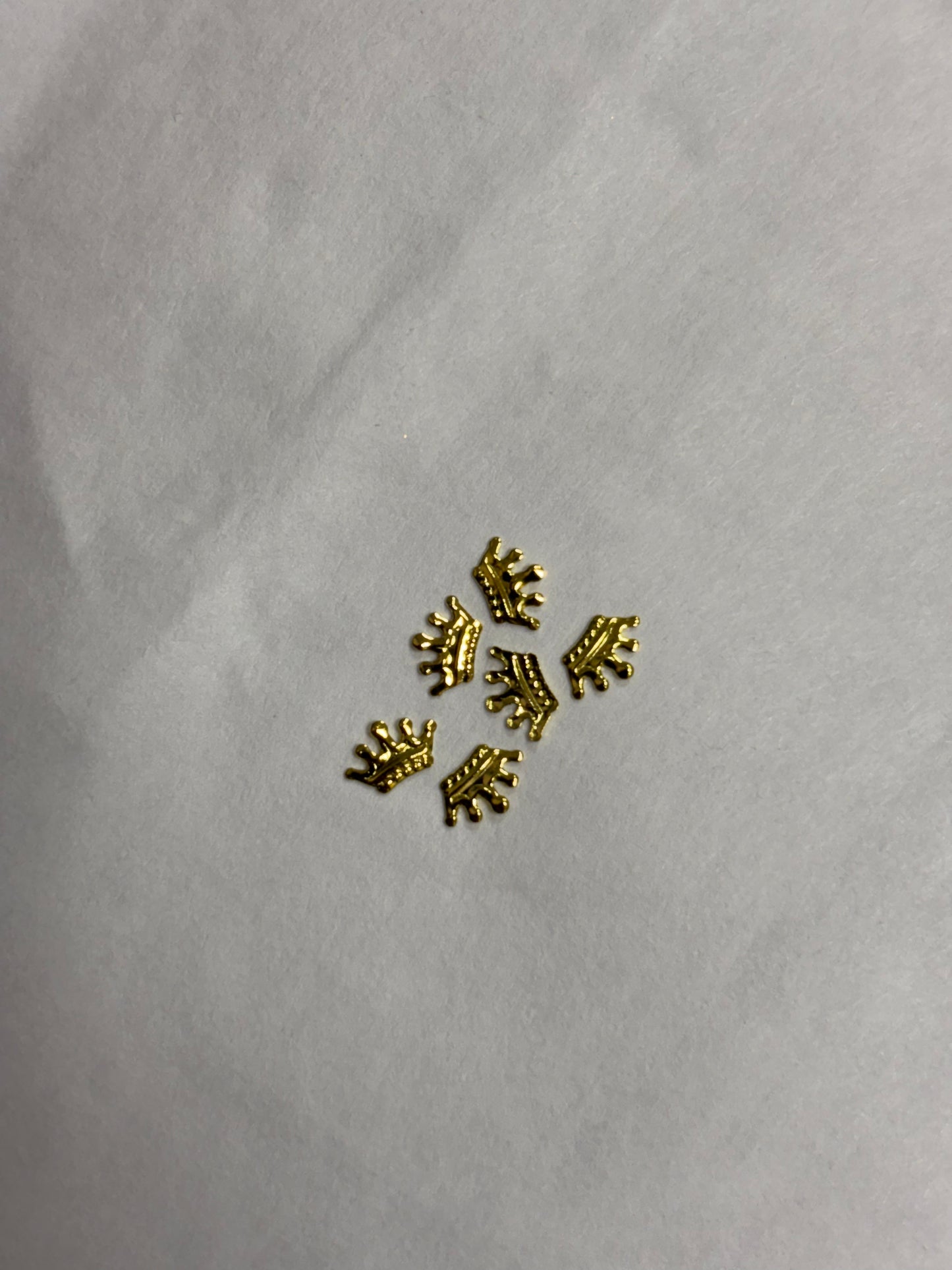 Crown Nail Gems Gold 6pcs 6mm