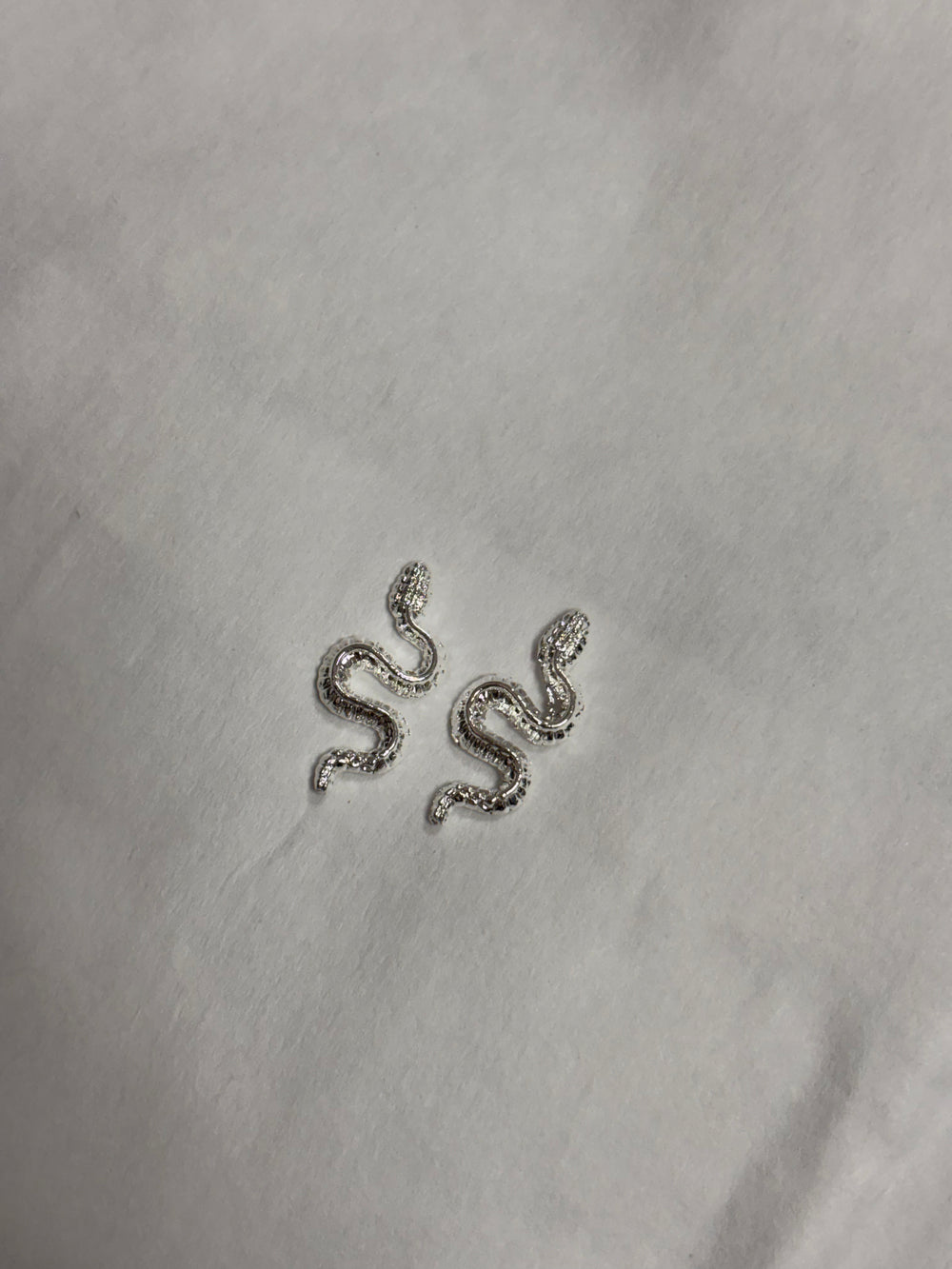Metal Snake Charms Solver 2pc