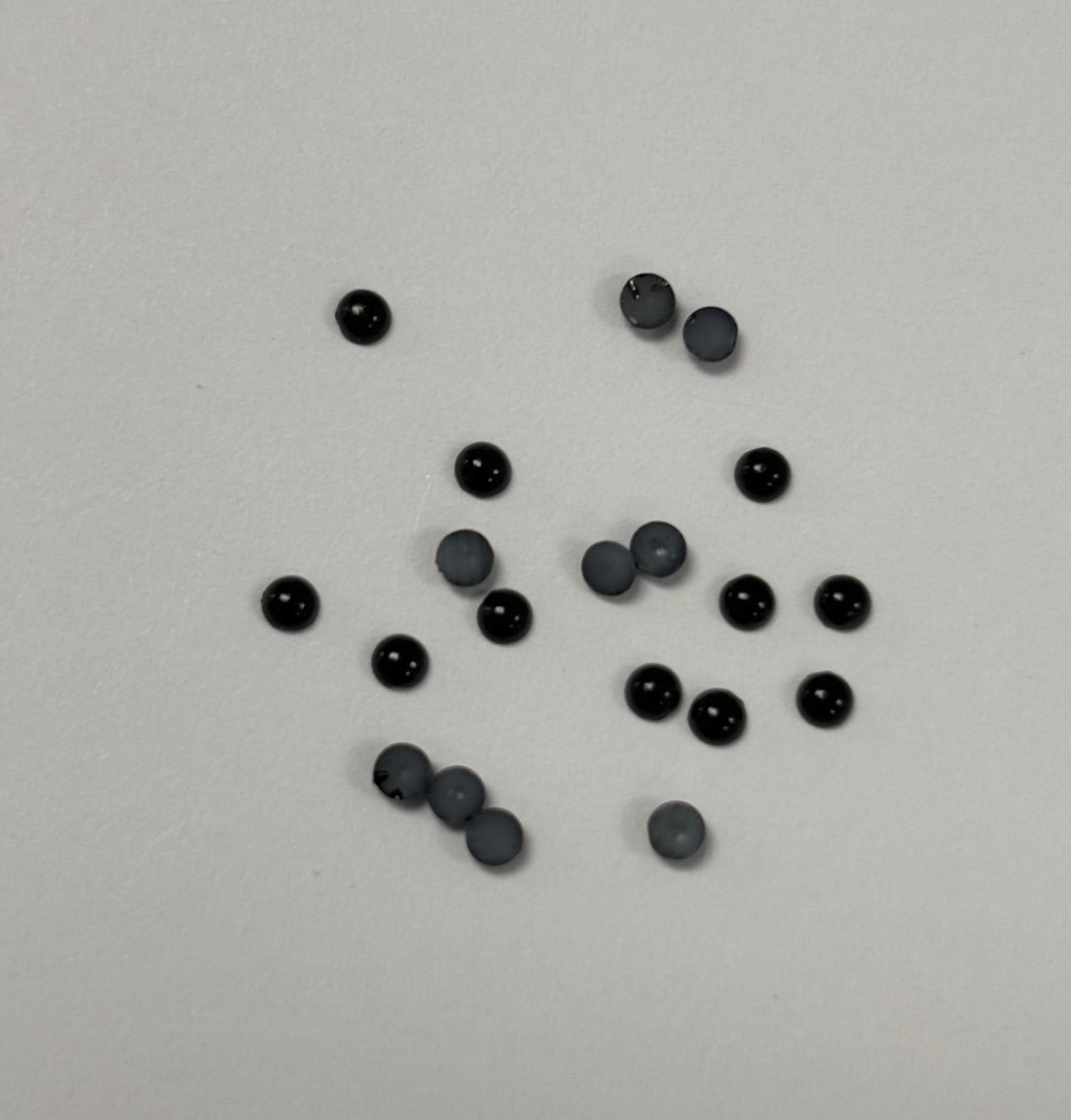 Black Pearl Charms (Plastic)