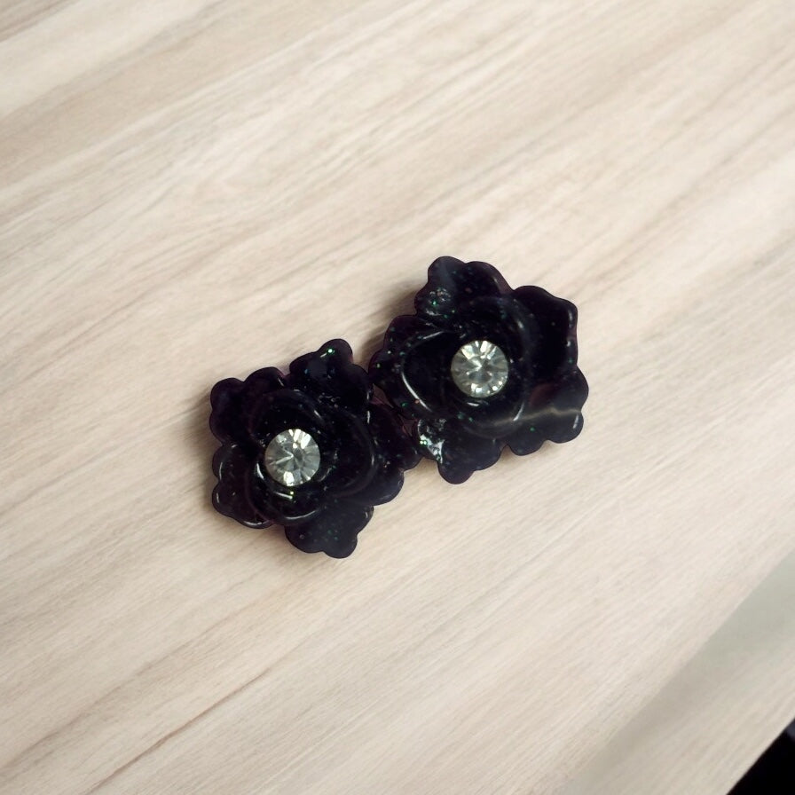 Flower Charms Black