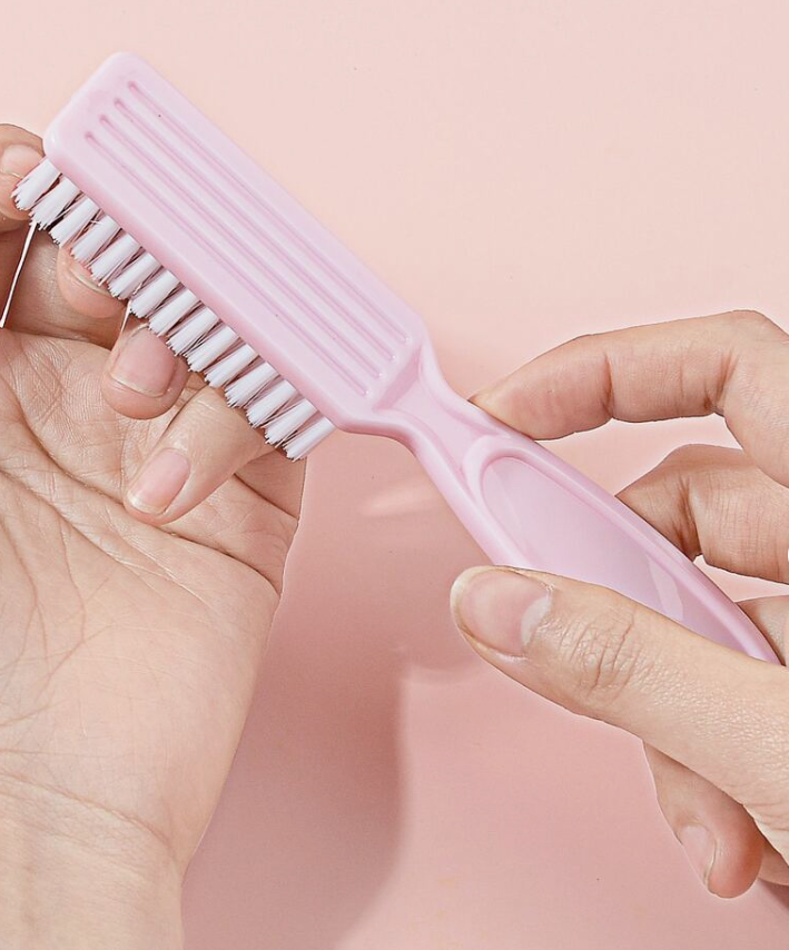 Dust Brush Pink
