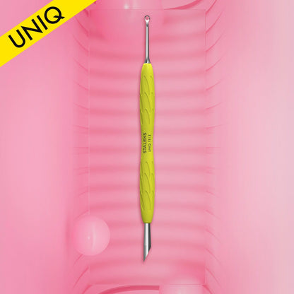 PQ-11/2y Manicure pusher with silicone handle
