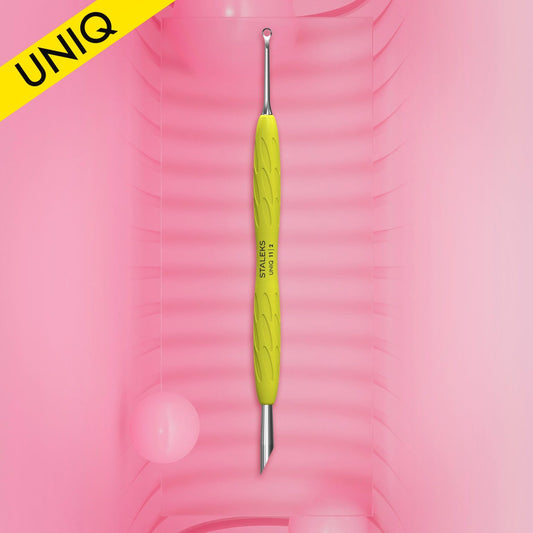 PQ-11/2y Manicure pusher with silicone handle